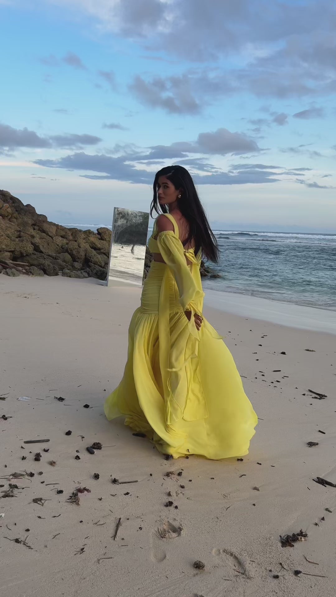 THE YELLOW SET (SLEEVES & SKIRT ONLY)